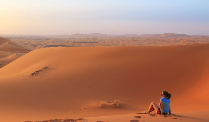 Lauren Juliff looking out over the desert in Africa